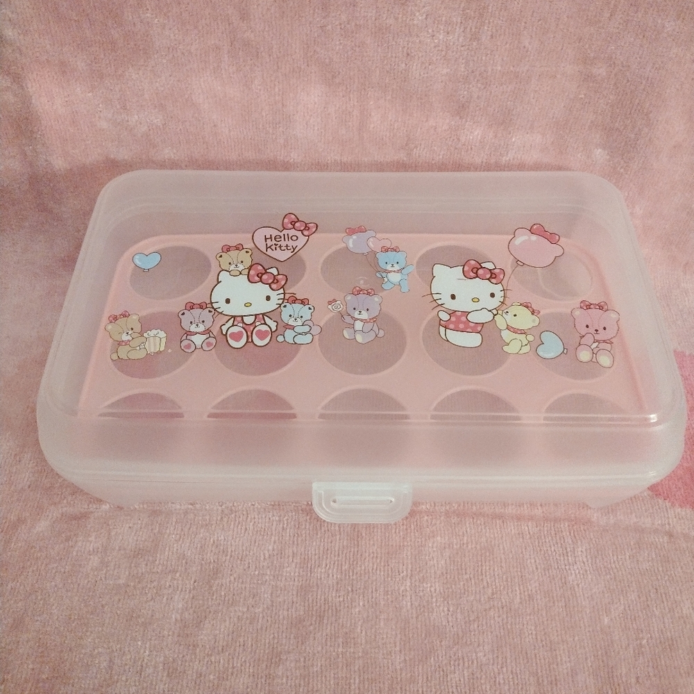 Hello Kitty Egg Storage Box - Picture 4 of 6